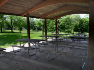 Hawthorn Park shelter