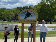 Sign Unveil