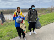 Spring Cleanup volunteers by the River