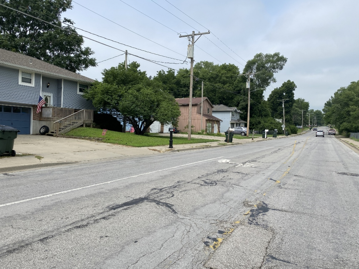 Shawnee Street (15th Street to 10th Street) is scheduled to receive mill and overlay in 2023.